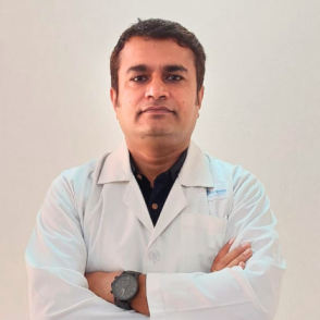 Dr Manish